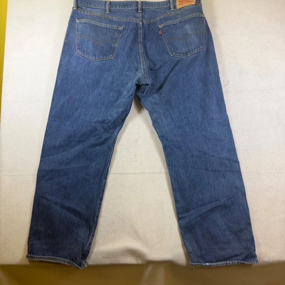 Levis 501 Original Fit Mens Blue Denim Jeans Straight Leg W44 L32 Button Fly